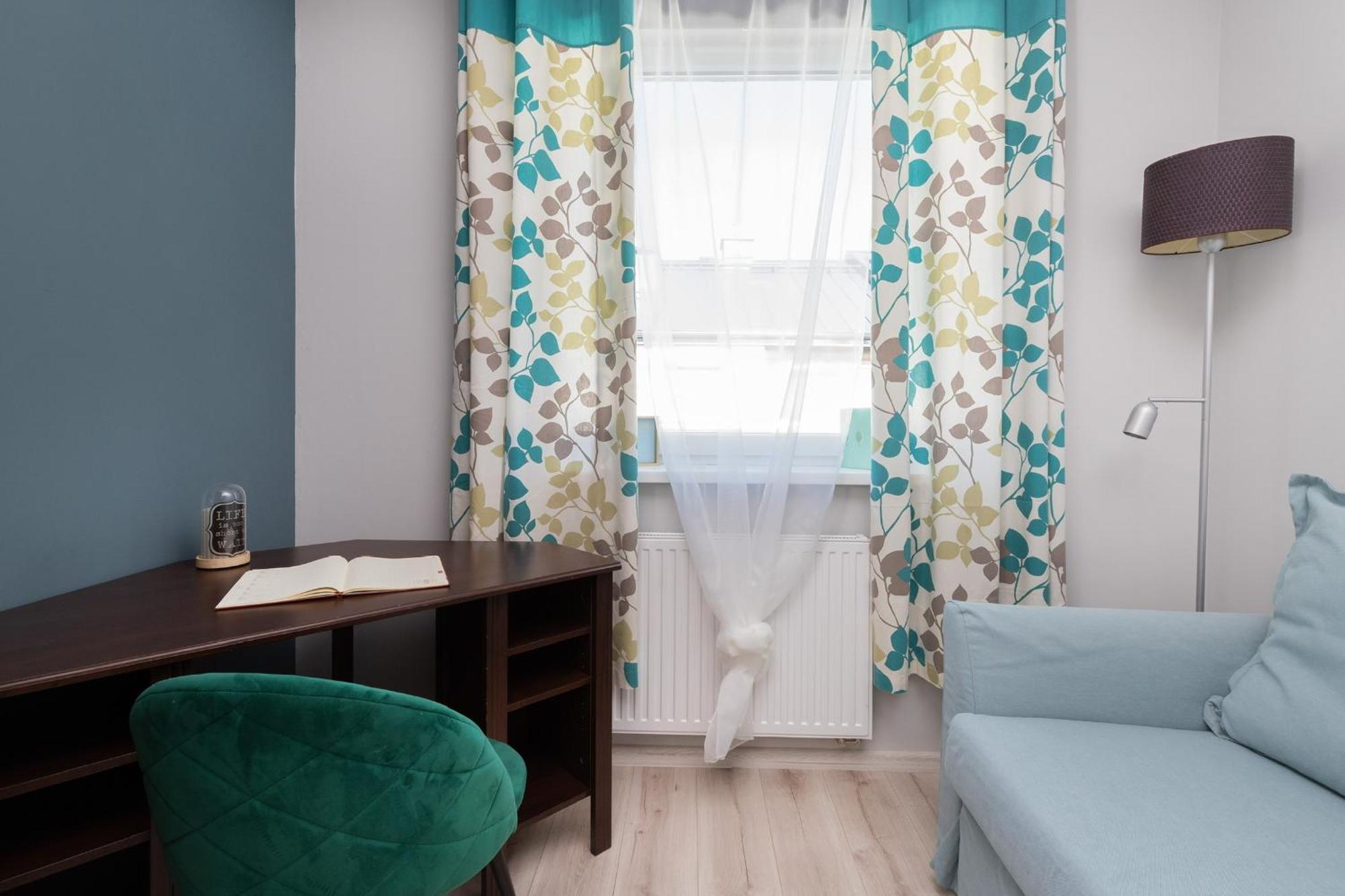 Przestronne 2 Oddzielne Sypialnie Caly Apartament W Spokojnej Dzielnicy Borkowo  Exterior foto