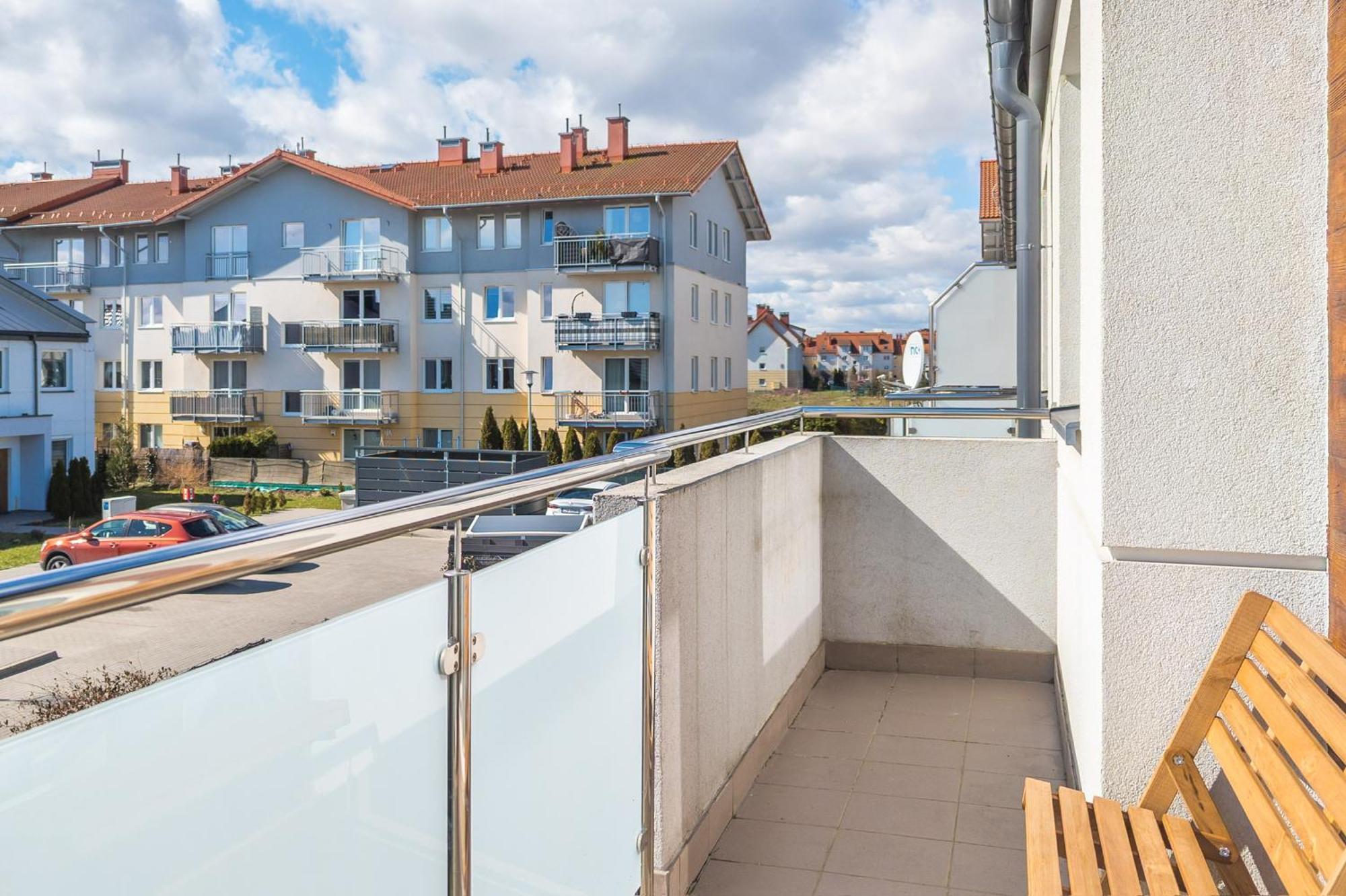 Przestronne 2 Oddzielne Sypialnie Caly Apartament W Spokojnej Dzielnicy Borkowo  Exterior foto